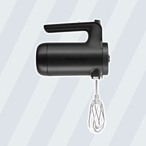 KitchenAid® KHMB732 Cordless 7-Speed Hand Mixer