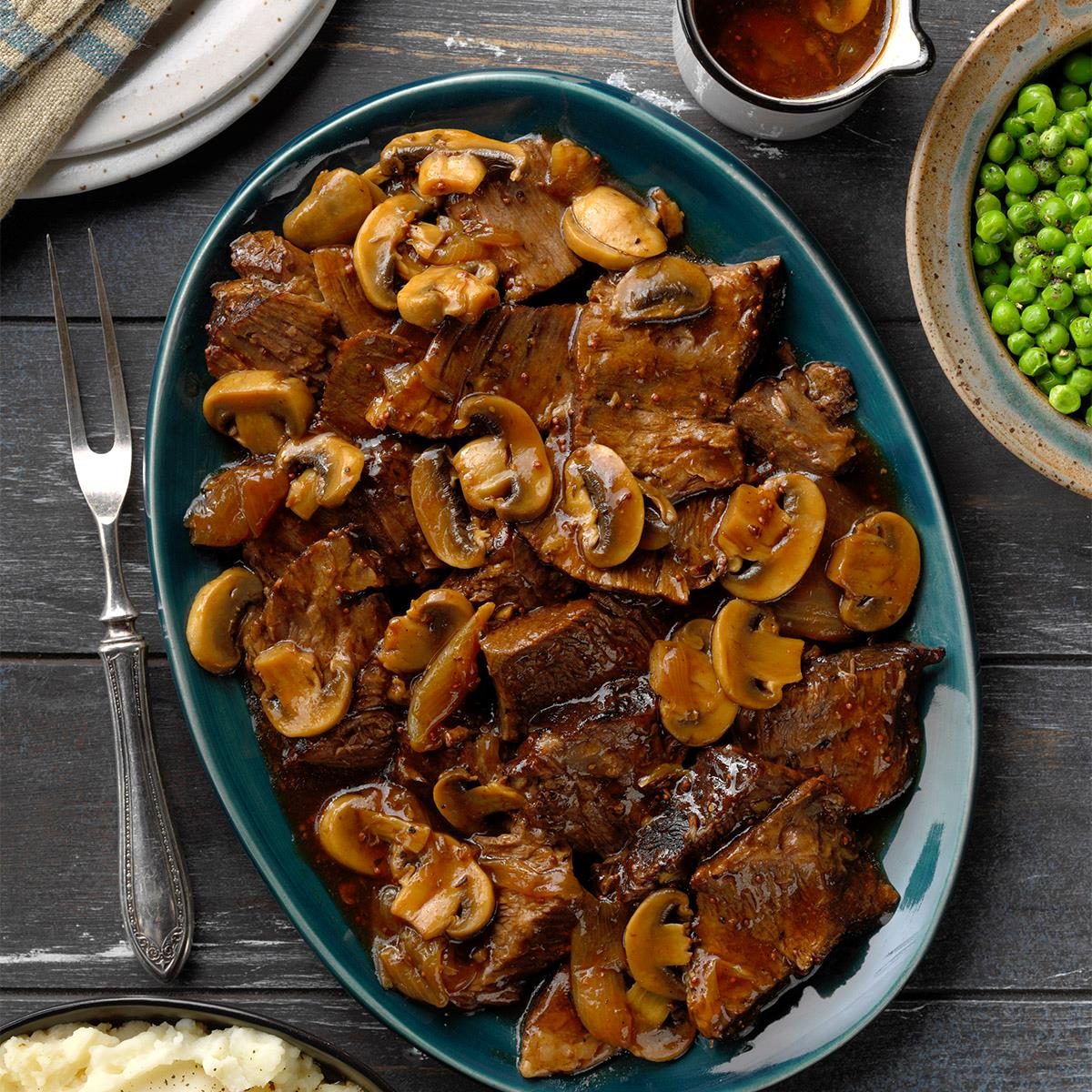 Country Chuck Roast with Mushroom Gravy