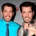 The Property Brothers Say to Avoid These Two Colors for Your Walls