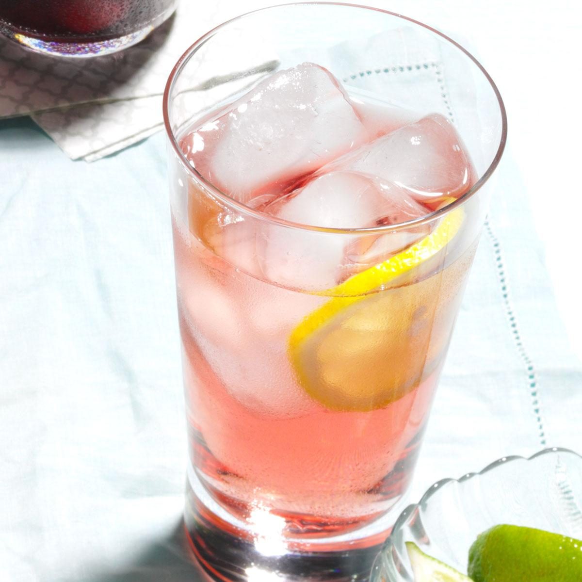 Swedish Rose Spritz